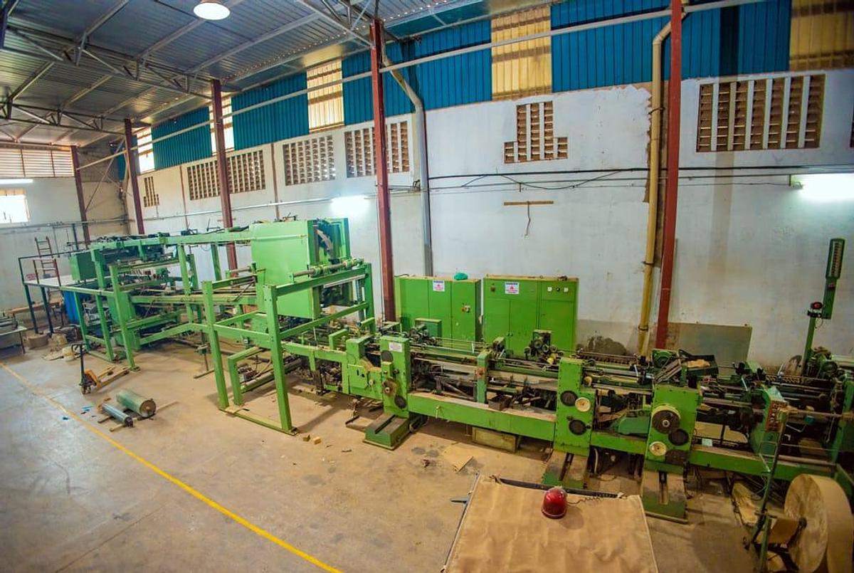 Used 1976 Windmoller & Holscher AD2360/16 Paper Sack Line