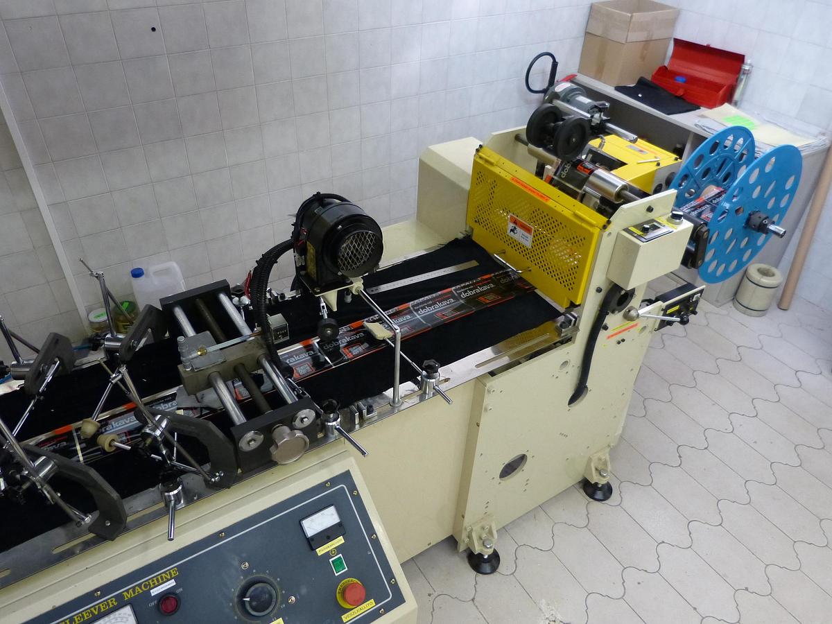 Used 2014 HCI Shrink Sleeve Seaming Machine FK-250 PVC