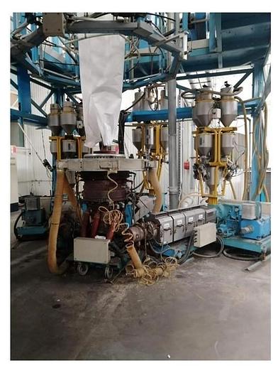 Used 2000 Ghioldi Coex 3 Blown Film Extrusion Line