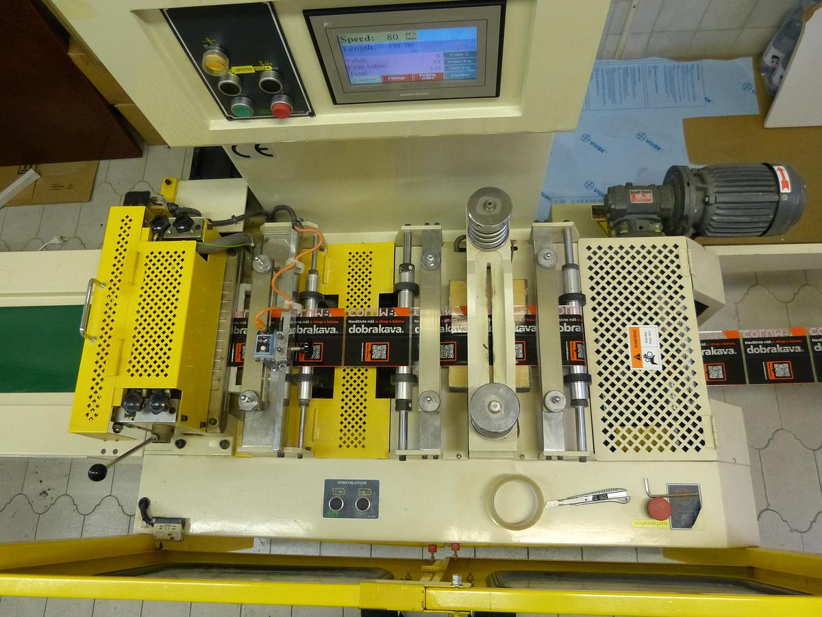 Used HCI Shrink Sleeve Label Cutting Machine FSC -201 PVC