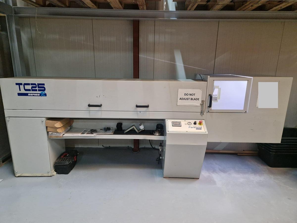 Used 2018 Parkland TC25 R Series