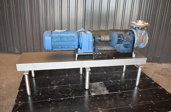 Used USED VIKING GEAR PUMP, 4" X 4" INLET & OUTLET, CAST IRON