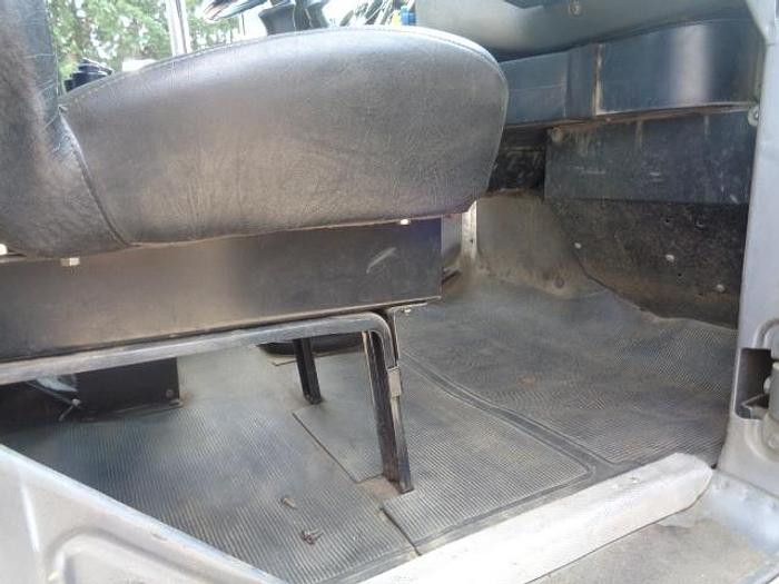 Used 1996 Mack RD690S- Stock #: 8626