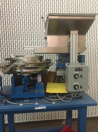Used 2014 Fortville vibratory feeder FC-93