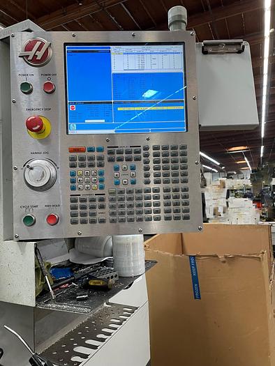 Used 2013 HAAS HAAS VM-6 CNC Vertical Machining Center