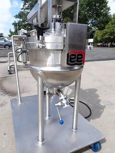 Used 10 GALLON LEE VACUUM AGITATED PRESSURE KETTLE - S/S - 90 PSI JACKET