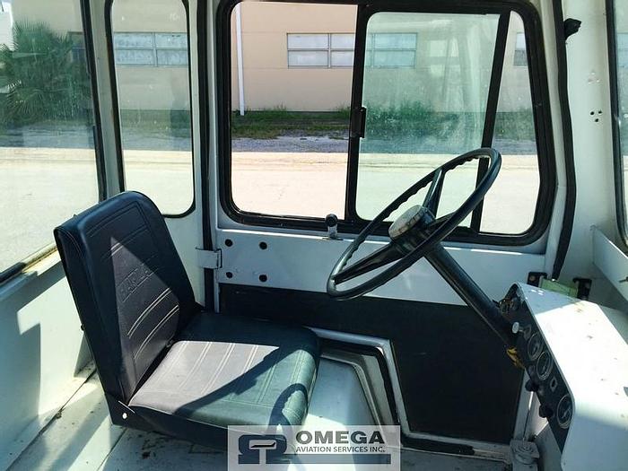 Used 1987 Clark CT-40 Baggage Tow Tractor