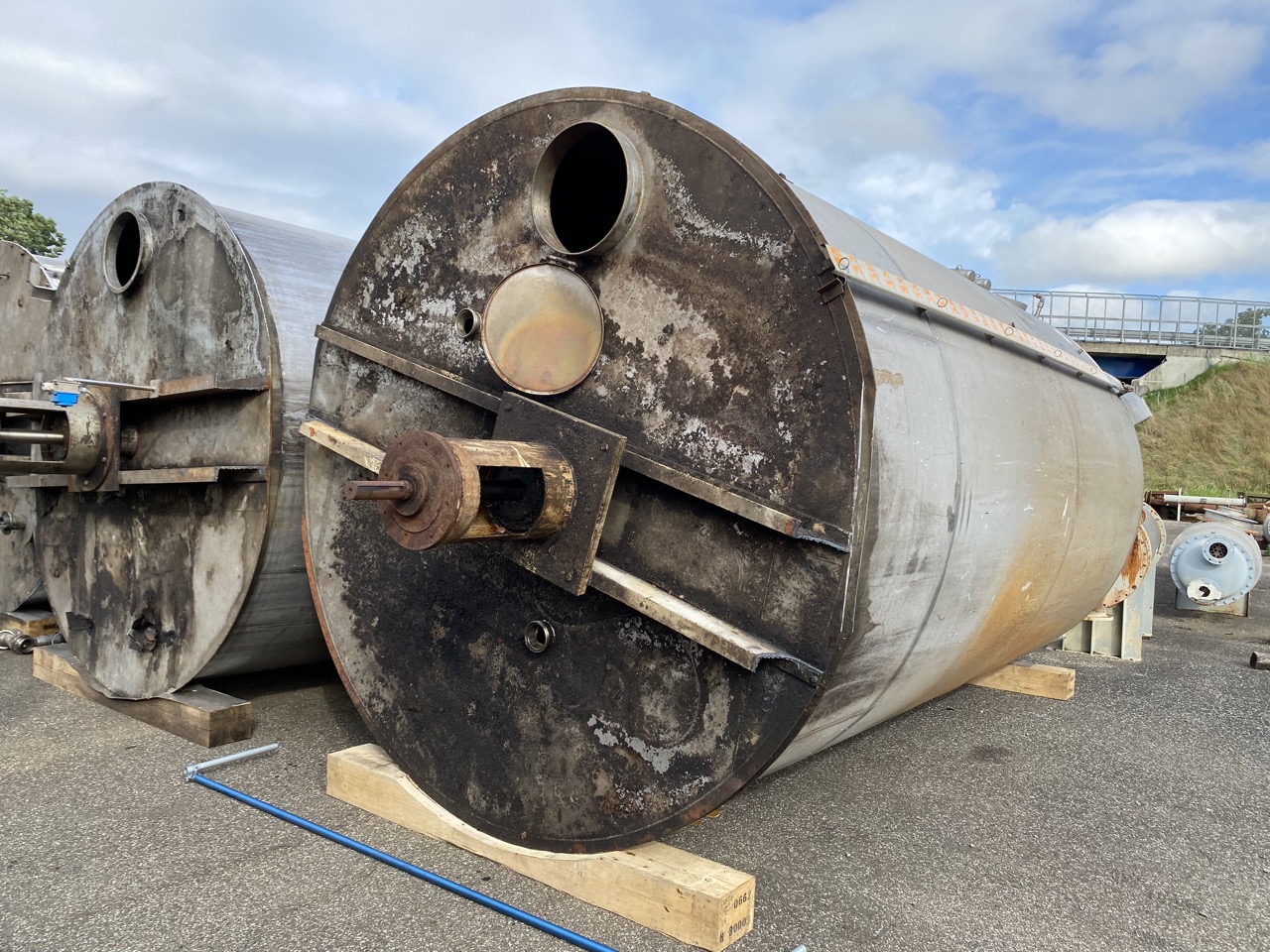 Usato Serbatoio con agitatore, da 37000 Litri