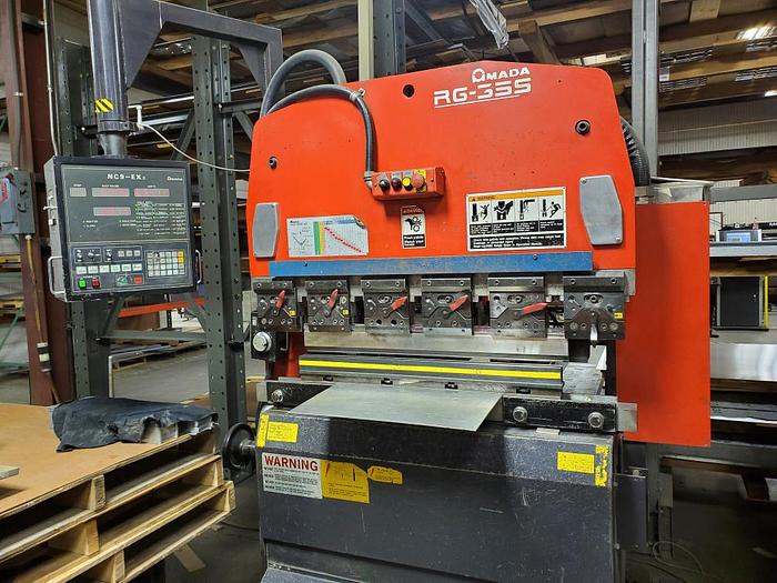 Used 1998 38 Ton Amada RG-35S CNC Press Brake