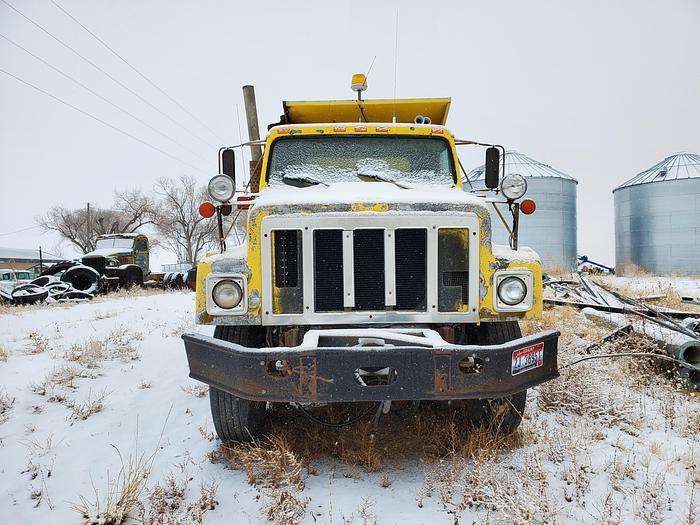 Used 1986 International F2574 Dump Truck