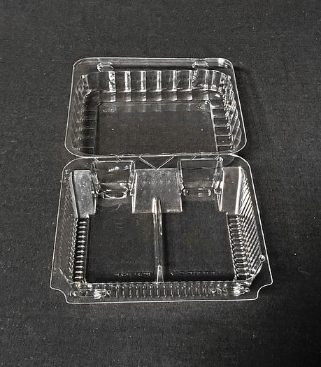NEW, in-the-box — Commercial Packaging: 15-oz Sliced Loaf See-Thru Clamshell