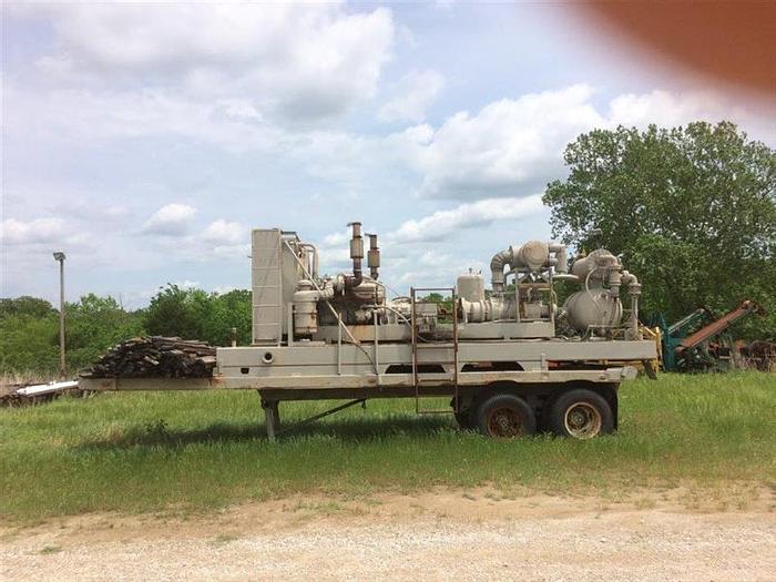 Used 1985 Ingersoll-Rand T4W Drill Rig