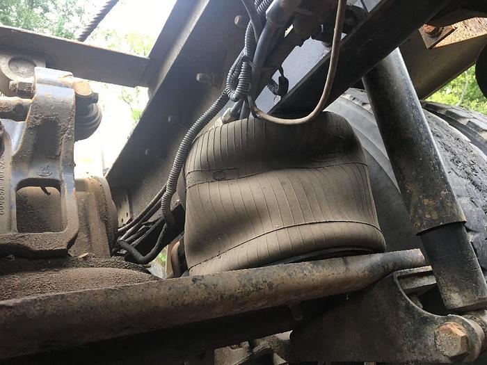 Used 2006 Mack CHN613