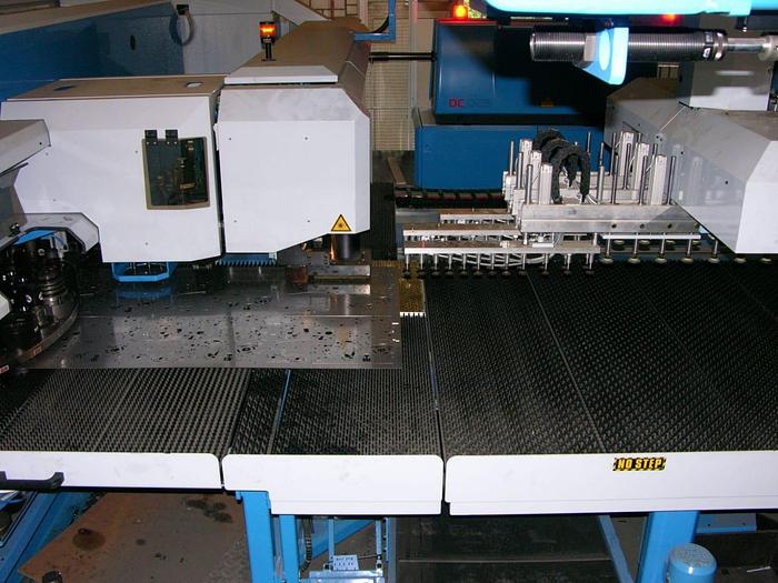 Usato 2003 Finn Power LB6