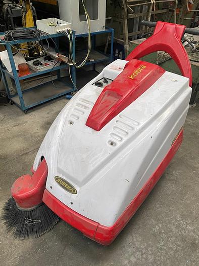 Usato SPAZZATRICE EUREKA KOBRA