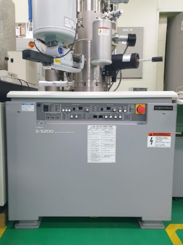 Used Hitachi S-5200