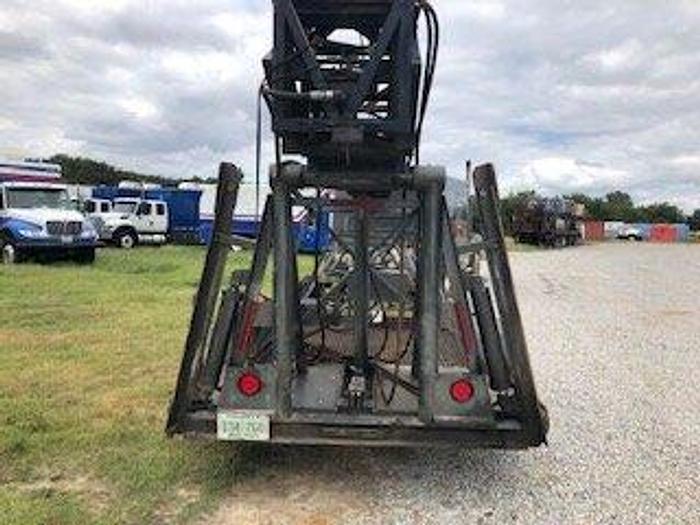 Used 2005 Kenworth Braidedline Slickline with Mast Trailer