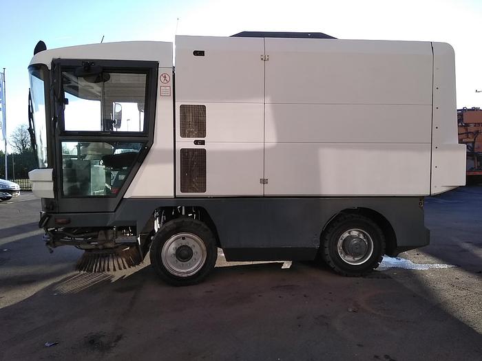 Gebruikt 2006 Ravo 530 STH