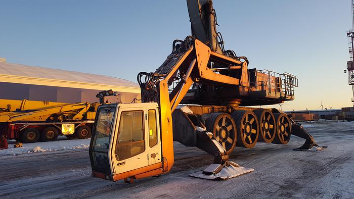 Used 2000 Liebherr A974