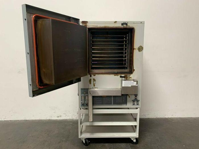 Used Despatch LND1-42-3 LND-Series Laboratory Oven Max Temp 343°C / 650°F 208V