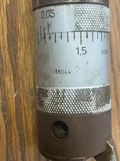 Used USED-C/O SWISS MADE 44586 CAT 50 WITH C/O SWISS MADE 18044 ADJUSTABLE BORING HEAD