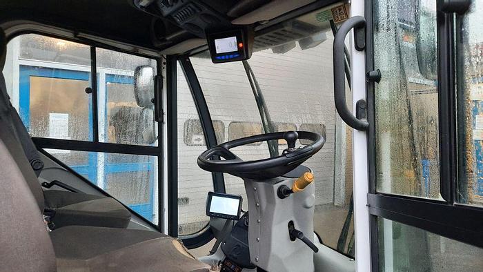 Used 2013 Johnston CX400