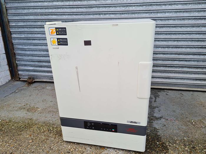 Used Sanyo MIR-162 Incubator