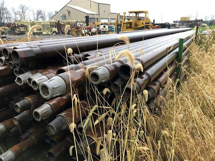 Used RD20 Drill Pipe 30' x 4-1/2" x 2-7/8" - Lot 1