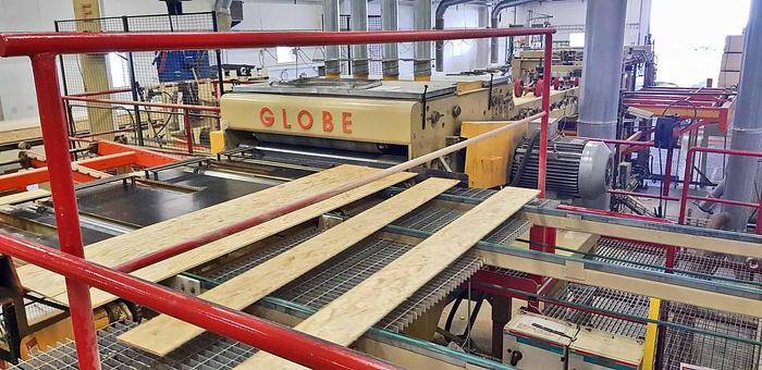 Used Globe Trim saw( equalizer saw ) for plywood