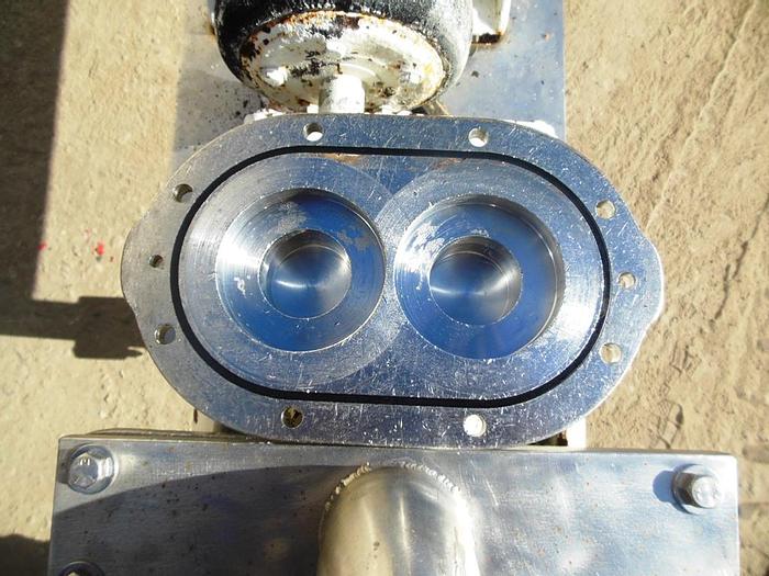 Used Pump, Positive, Waukesha, Mdl 34RF, 316 S/st, 1 HP, 2" #S742446