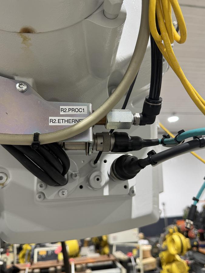 Used ABB IRB 4600-40/2.55 ROBOT 6 AXIS WITH IRC5 CONTROLLER NEW 2023 LIKE NEW