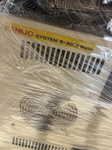 Used FANUC LR MATE 200ID 6 AXIS ROBOT WITH R30iB CONTROLLER