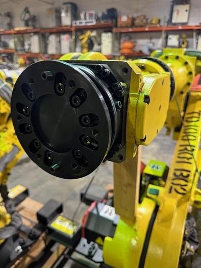 Used 2015 FANUC R-1000iA/100F 6 AXIS ROBOT WITH R30iB CONTROL FOR SALE