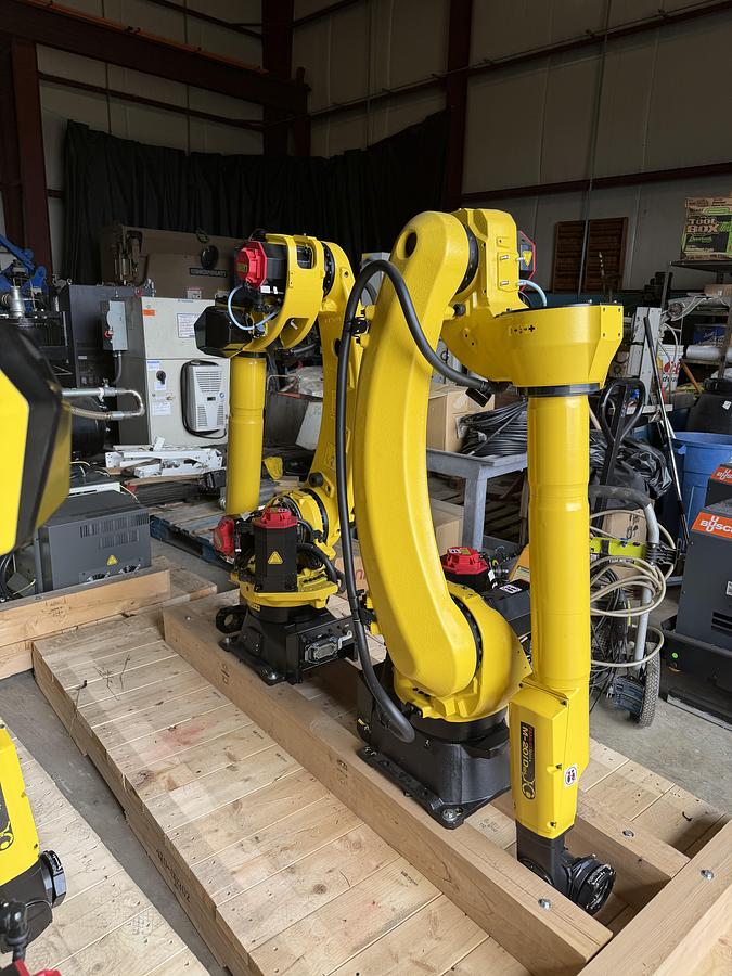 FANUC M-20iD/12L Robot, R-30iB Mate Plus Controller, Un-Used, 2025