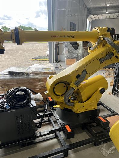 Used FANUC R-2000iC/125L 6 AXES ROBOT WITH FANUC R--30iB PLUS CONTROLLER