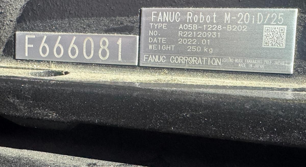 Used FANUC M-20iD/25 ROBOT WITH R-30iB PLUS CONTROLLER, PENDANT, CABLES.  NEVER IN PRODUCTION!