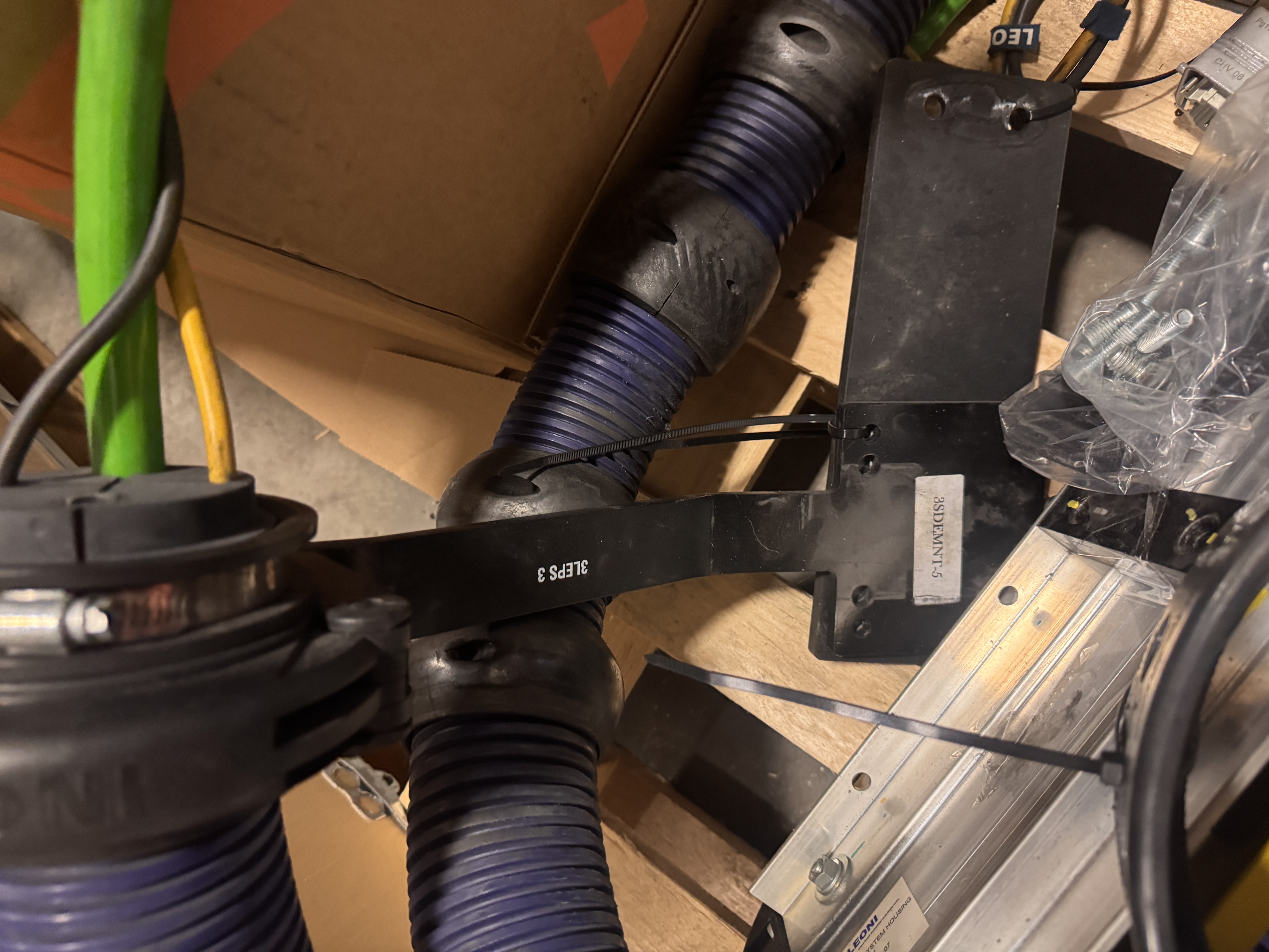 Used LEONI DRESS PACK PART NO. 01006FY. REMOVED FROM FANUC R-2000iC/210L ARM.