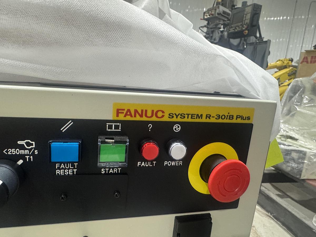 NEVER USED FANUC ARCMATE 100iD/10L, R-30iB PLUS CONTROLLER, PENDANT, AND CABLES