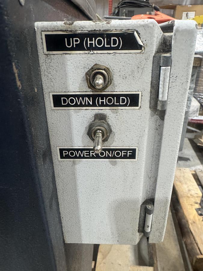 Used GRAYMILLS LIFTKLEEN SERIES FULL EMERSION HEATED PARTS WASHER