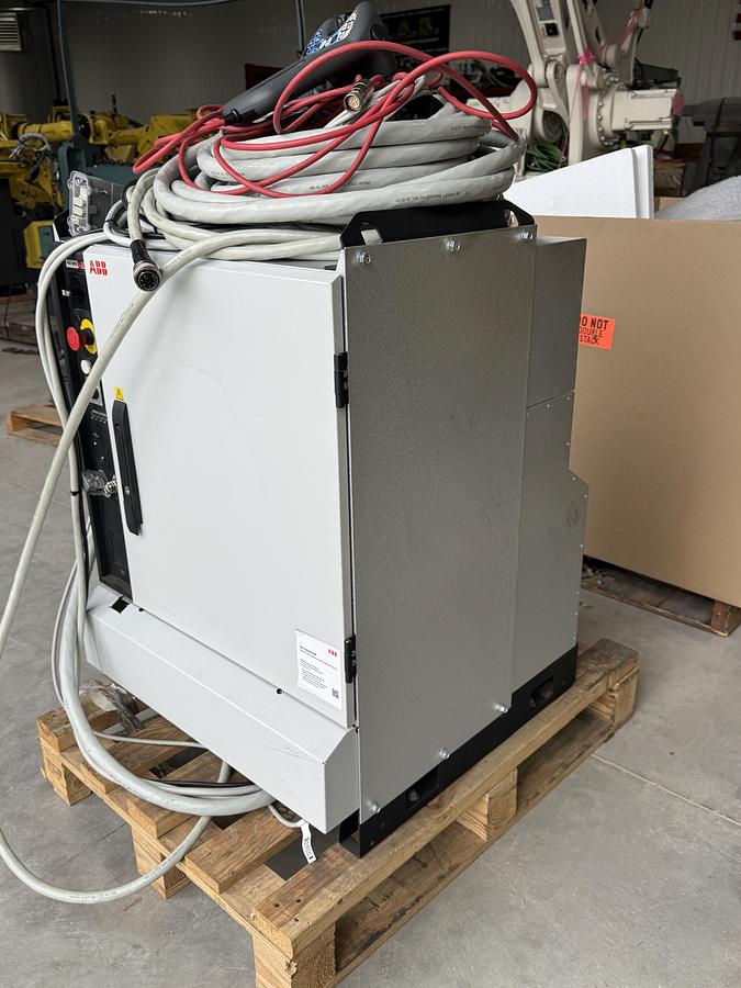 Used ABB IRB 6700-235/2.65 6 AXIS ROBOT WITH IRC5 CONTROL