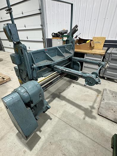 Used WYSONG MECHANICAL POWER SHEAR, MDL. 1652 16 GAUGE X 4' CAPACITY