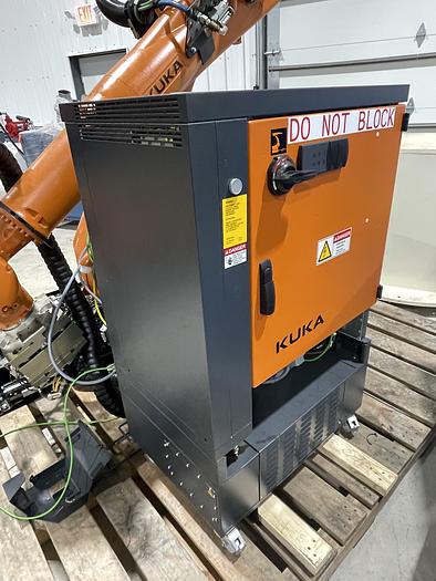 Used 2018 KUKA KR 150 R3700 ULTRA WITH KR C4 CONTROLLER