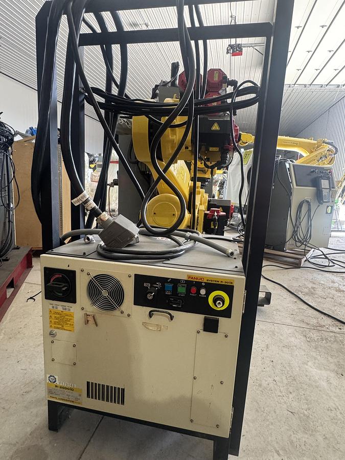 Used FANUC R-2000IC/165F 6 AXIS ROBOT WITH R-30iB CONTROLLER