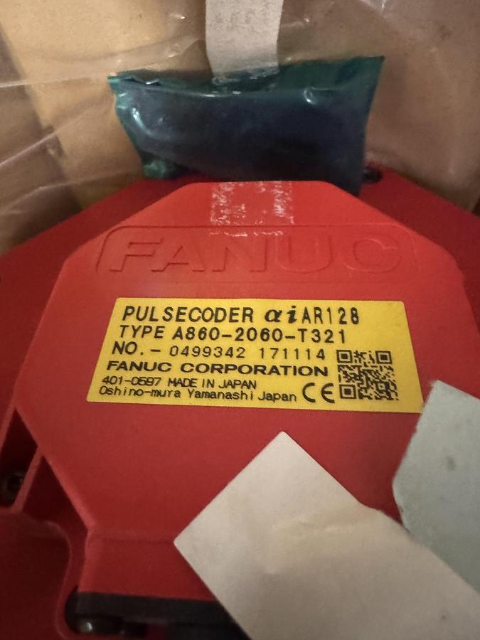 FANUC AC SERVO MOTOR A06B-2247-B605 aiF 22/3000 B YEAR 2017