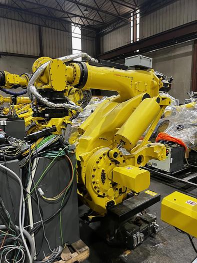 Used FANUC M-900iB/700 6 AXIS ROBOT WITH R-30iB CONTROL FOR SALE
