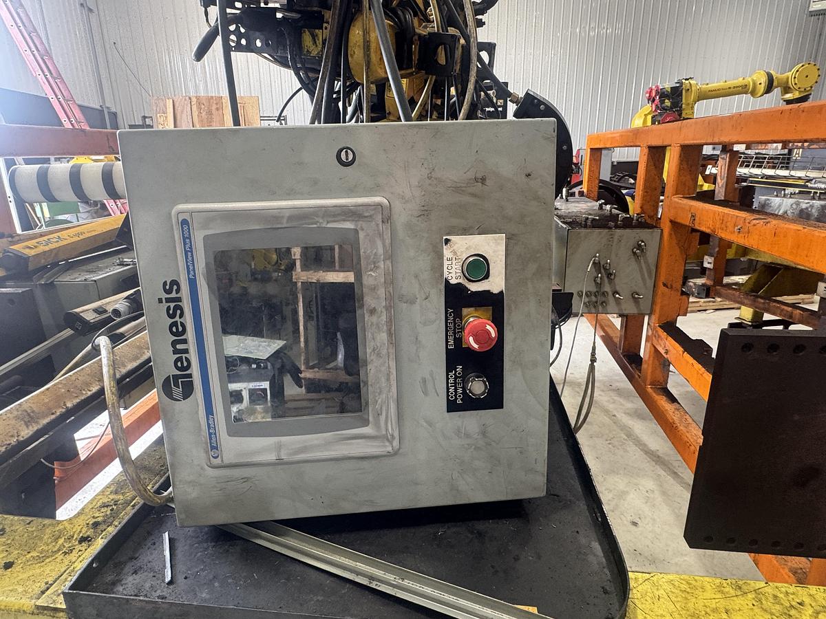 Used GENESIS/FANUC ARCMATE 100iC/12 R-30iB DUAL TRUNNION ARC WELDING CELL 2015