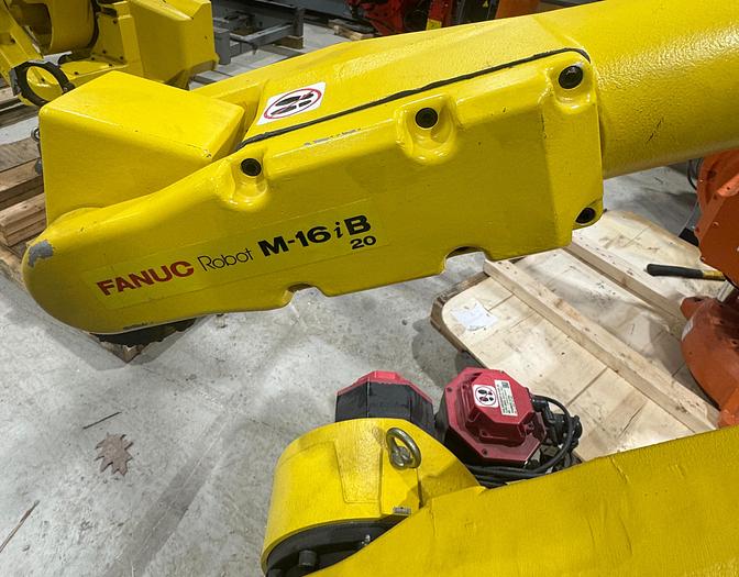 Used FANUC M16iB/20, WITH R30iA CONTROLLER, PENDANT, CABLES, UNDER 300 HOURS OF USE