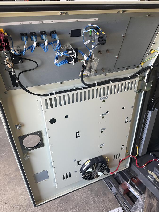 Used FANUC M-2000iA/2300 ROBOT NEW NEVER USED WITH R-30iB PLUS CONTROLLER