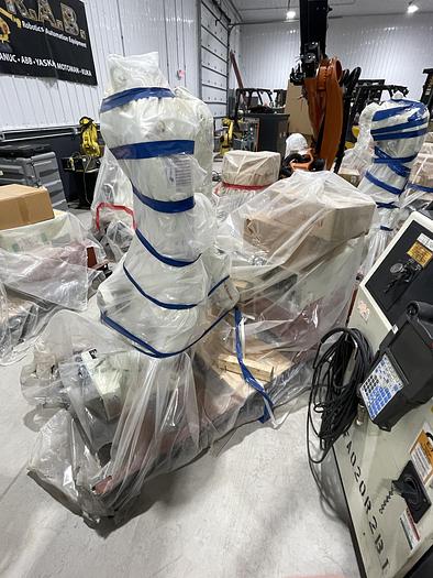 Kawasaki RS010L A 6 Axes Robot with Kawasaki E01 Controller, 10kg x 1925mm Reach, Never Used