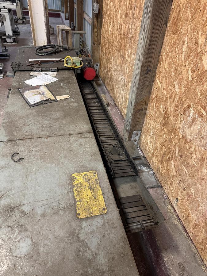 Used FANUC 5 METER RTU FOR MEDIUM SIZE ROBOTS DUAL CARRIERS